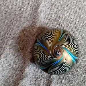 Stuart Abelman 1989 signed paperweight